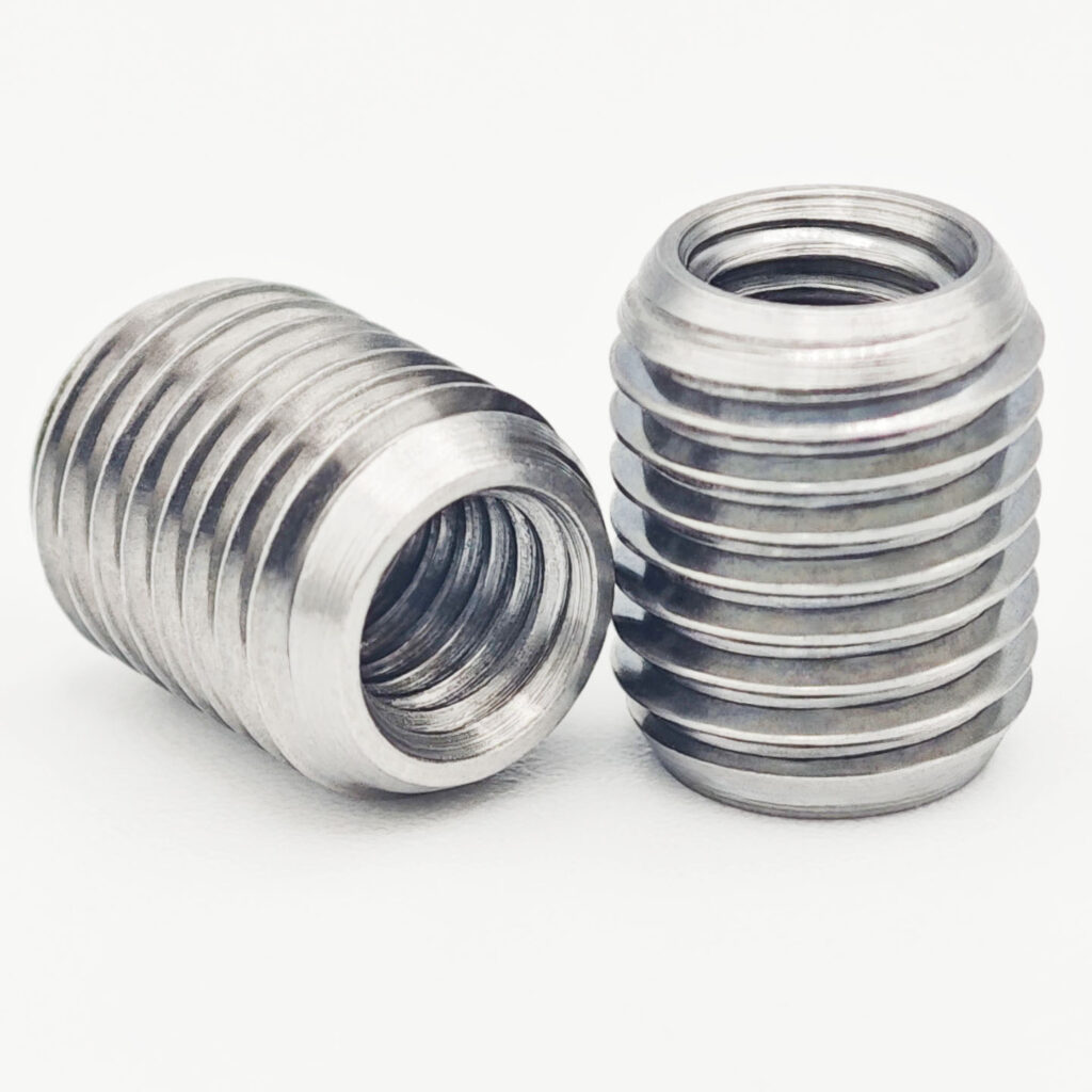 Internal and external carbon steel screw sleeve variable diameter tooth sleeve