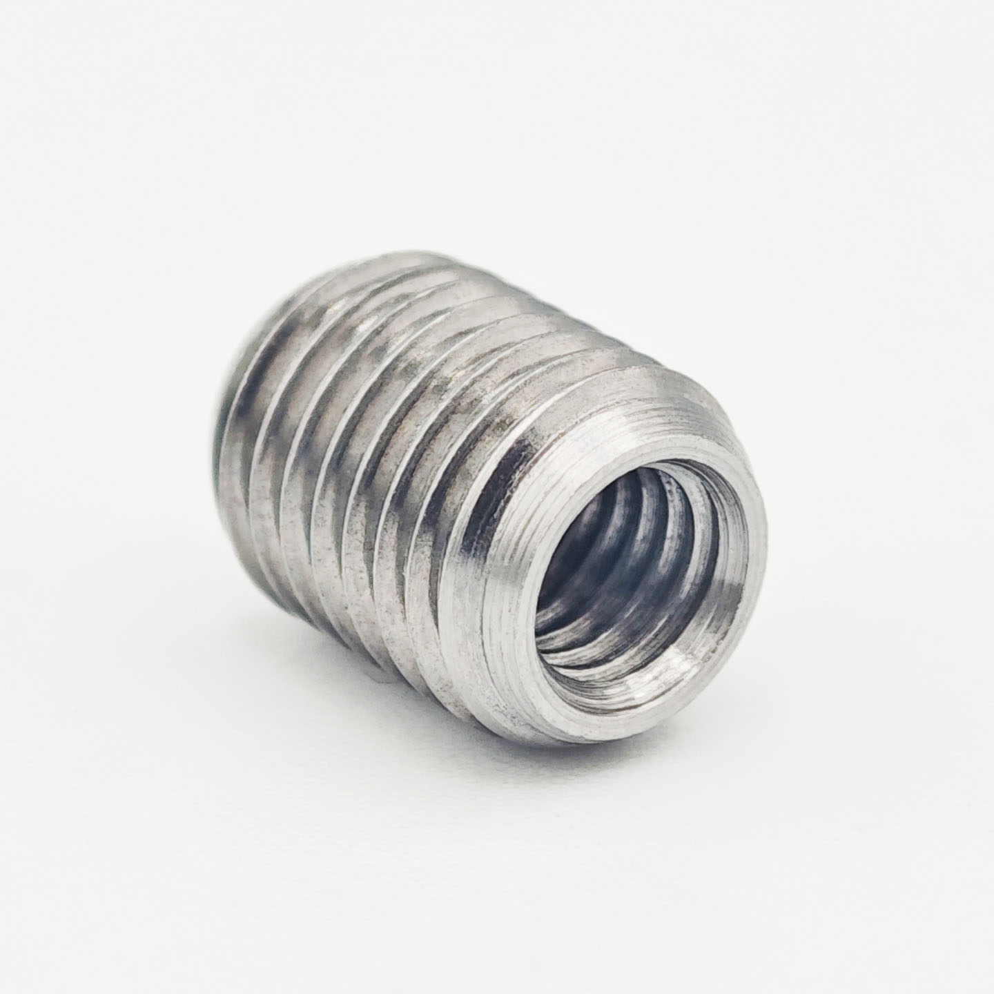 Internal and external carbon steel screw sleeve variable diameter tooth sleeve